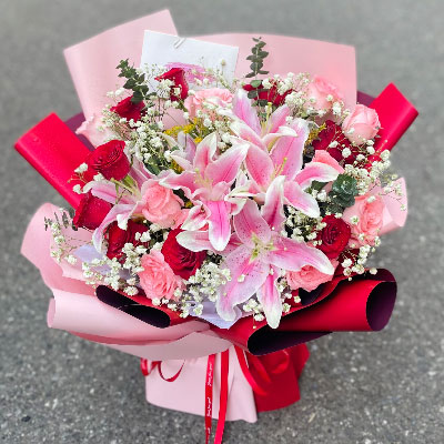 马鞍山22朵玫瑰混搭百合，共舞人生